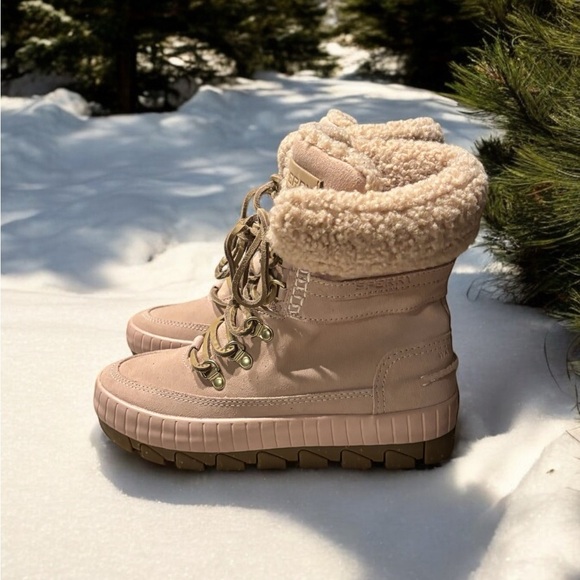 Sperry Torrent Winter Suede Boots. NWOB. Size 6.5. - Picture 10 of 16